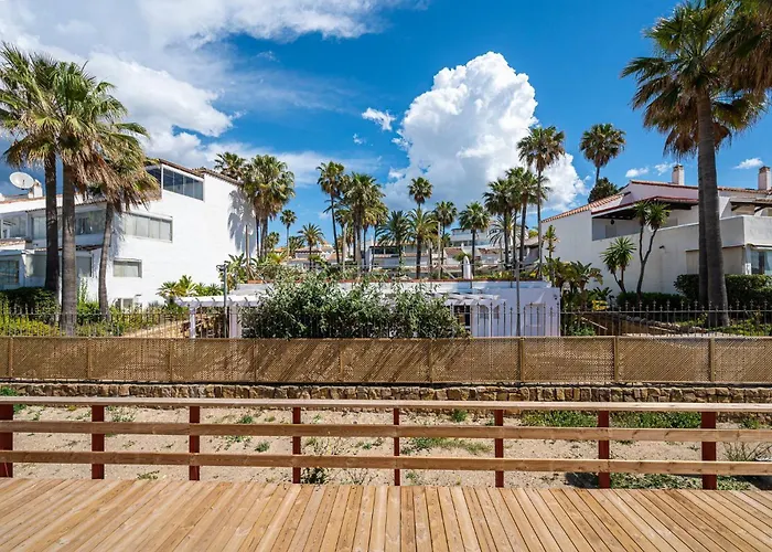 Townhouse W/ Swimming Pool And Underground Parking * Marbella