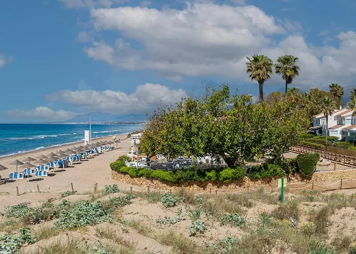 Townhouse W/ Swimming Pool And Underground Parking Appartamento Marbella
