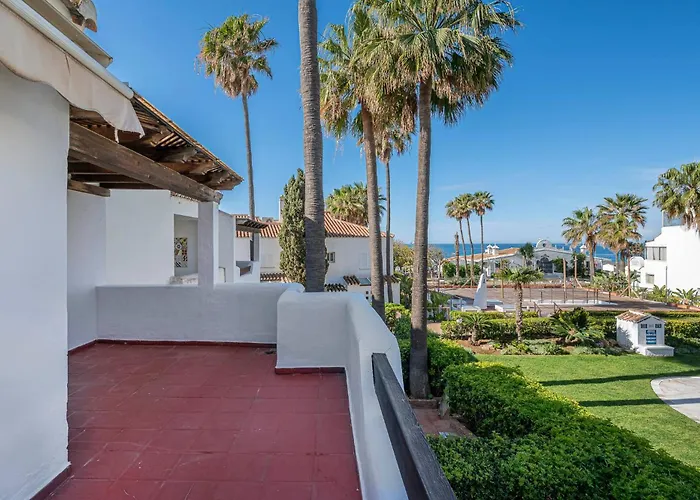 Appartamento Townhouse W/ Swimming Pool And Underground Parking