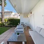 Townhouse W/ Swimming Pool And Underground Parking アパート