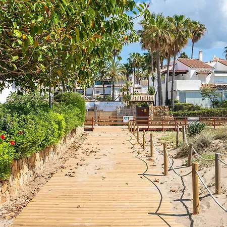 Daire Townhouse W/ Swimming Pool And Underground Parking