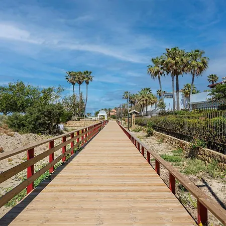 Daire Townhouse W/ Swimming Pool And Underground Parking *