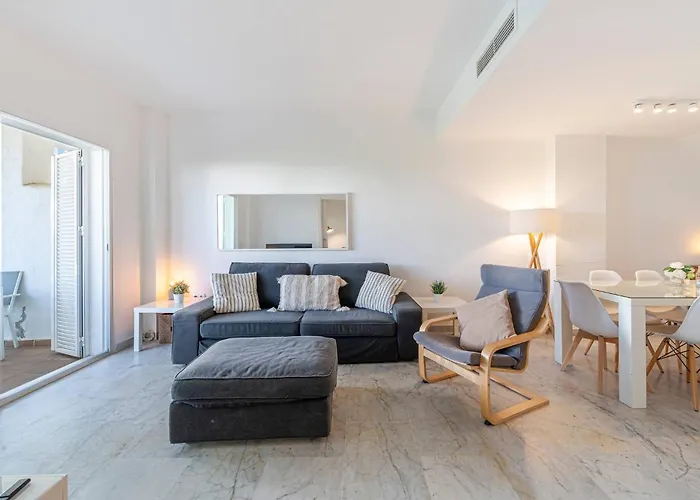 Townhouse W/ Swimming Pool And Underground Parking Apartament *
