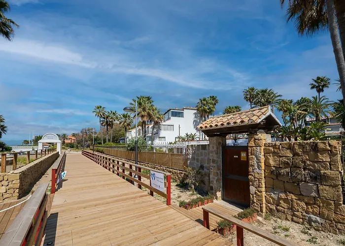 Apartament Townhouse W/ Swimming Pool And Underground Parking Marbella