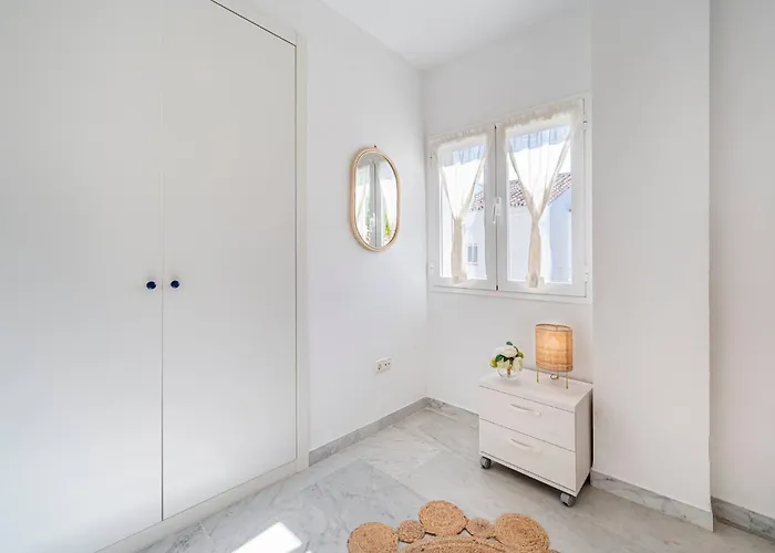 Apartament Townhouse W/ Swimming Pool And Underground Parking *