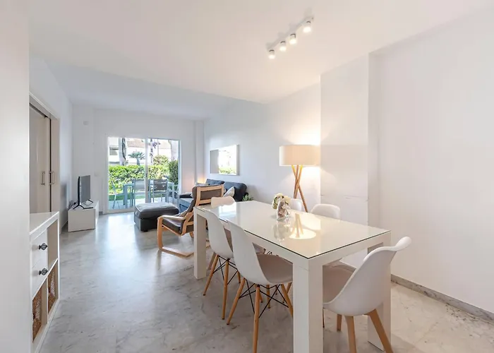 Apartament Townhouse W/ Swimming Pool And Underground Parking *