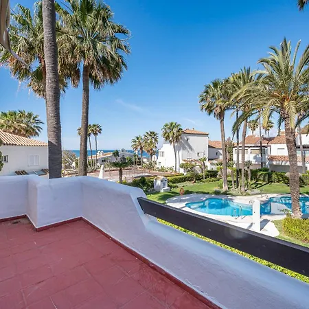 Appartement Townhouse W/ Swimming Pool And Underground Parking